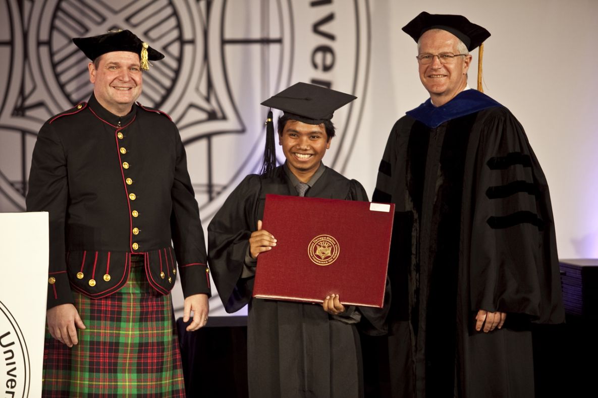 Graduation 2010 Ceremony Carnegie Mellon University in Qatar